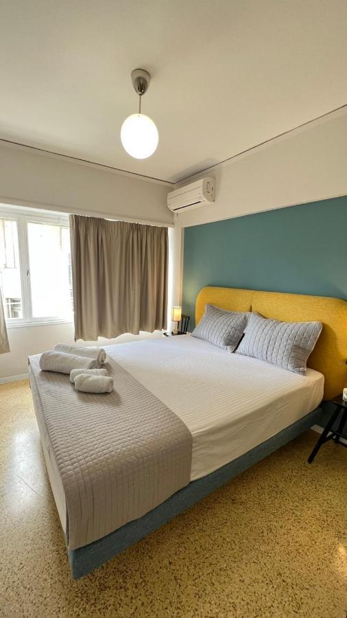 Crown Syntagma Apartment เอเธนส์ ภายนอก รูปภาพ